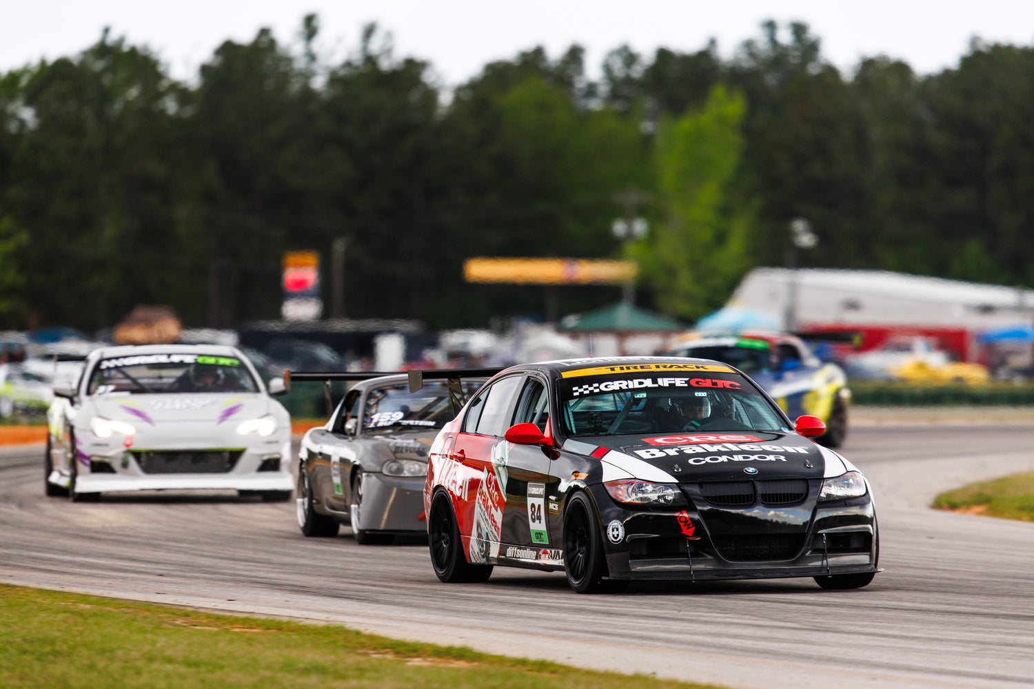 Picture shows a race with a Condor shift knob in use.