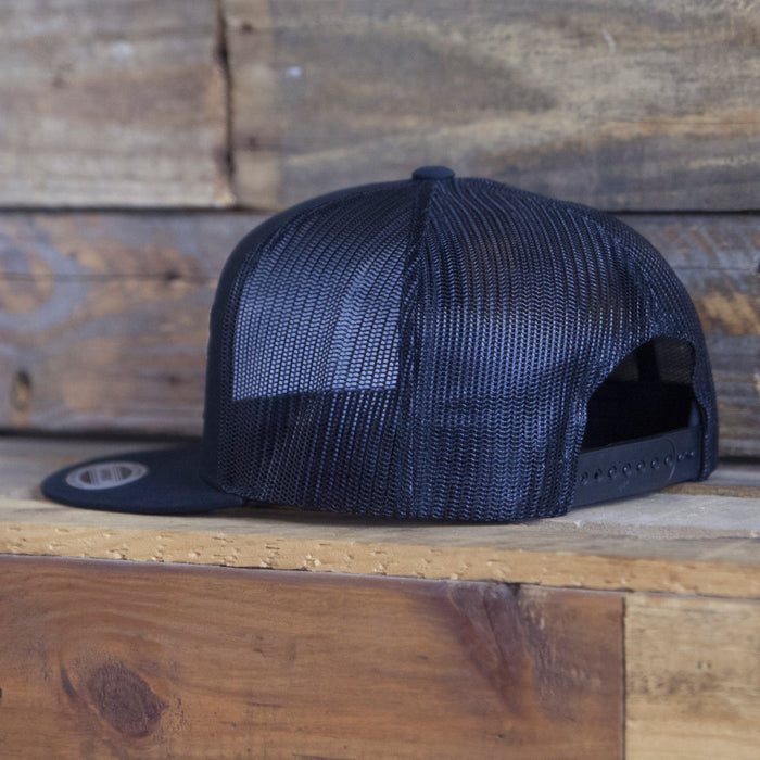 Spec E9X / Black Trucker